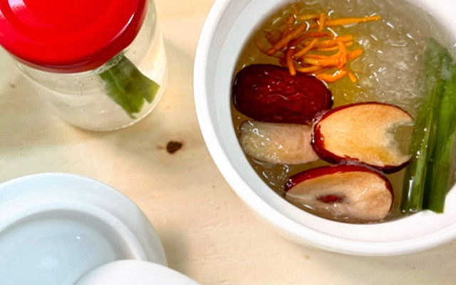 Yến Chưng Nóng Phạm Linh