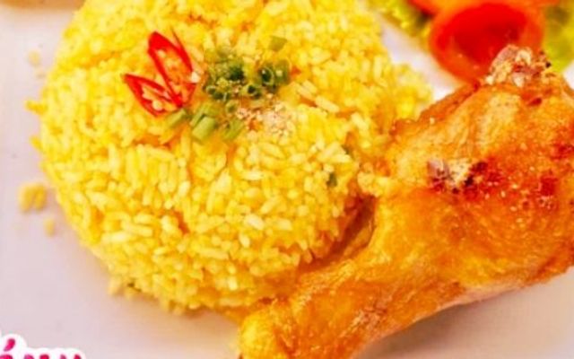 Cơm Gà Xối Mỡ Chế Nhung