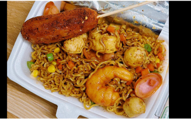 Mì Indomie - Bạch Đằng