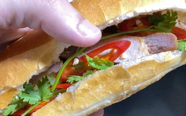 A Bo - Bún Thịt Xào & Bánh Mì Thịt Khìa - Nguyễn Văn Cừ