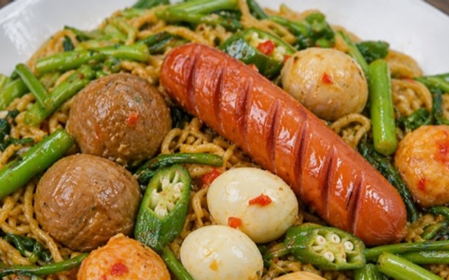 Mỳ Trộn, Cá Viên Chiên & Ăn Vặt Mlem Mlem