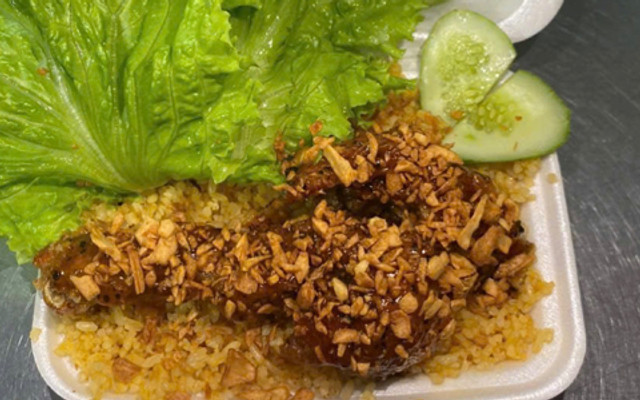 Cơm Chiên Gà Xối Mỡ CHÂU THƯ