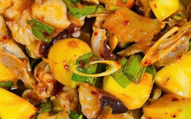 Ăn Vặt Mẹ NaMi - Chân Gà Sốt Thái - Bà Điểm