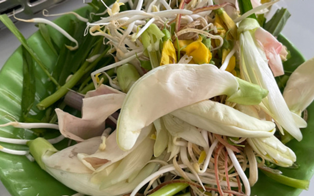 Hoàng Long - Cơm Bình Dân - Phùng Văn Cung