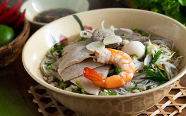 Hủ Tiếu, Bánh Canh & Bún Mọc Bà Tuyết - Lý Thái Tổ