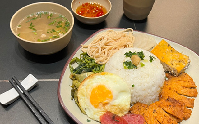 Cơm Tấm Cô Ba - 30 Dương Quảng Hàm