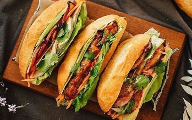 Quán Chị Béo - Bánh Mì, Cơm & Mì Trộn - Phú Diễn