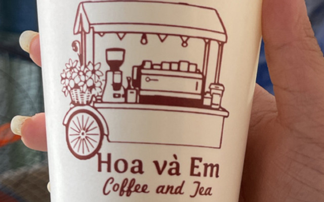 Tiệm Hoa Và Em - Cafe & Trà