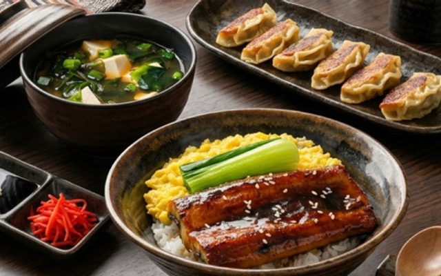 Donburi Cơm Tô Nhật Bản - Phạm Hữu Lầu