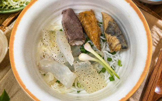 Tín Phương - Bún Chả Cá Nha Trang - 145/58 Phan Anh