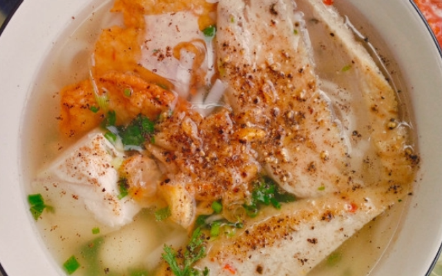 Tiệm Mẹ Bình&Minh - Bánh Canh Chả Cá Quy Nhơn & Bún Chả Cá Quy Nhơn - Cư Xá Chu Văn An