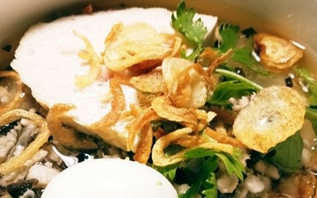 BÁNH ĐÚC NÓNG OANH