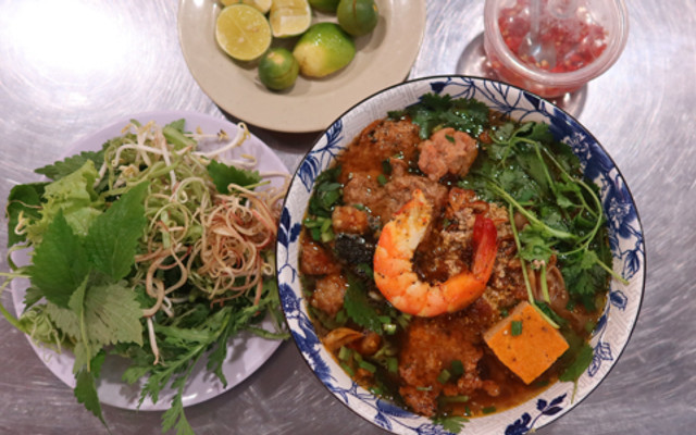 Đặc Sản Bánh Đa Cua & Bún Riêu Mai Yến Hải Phòng