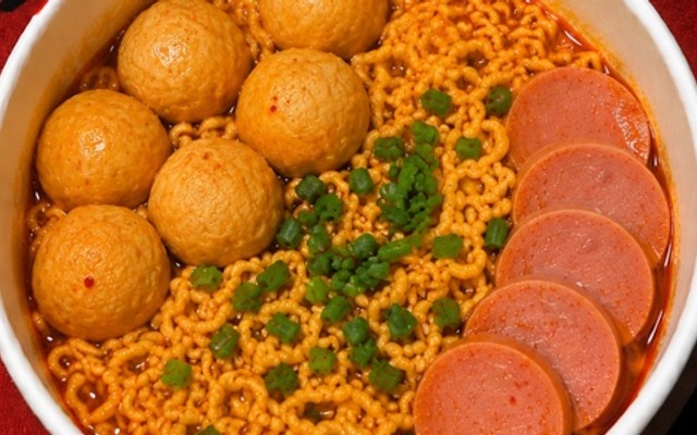Tiệm Nhà Bảnh - Mỳ Cay & Trà Sữa - Đường Z115
