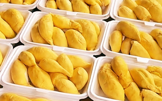 Cô Ba Fruit - Trần Việt Châu