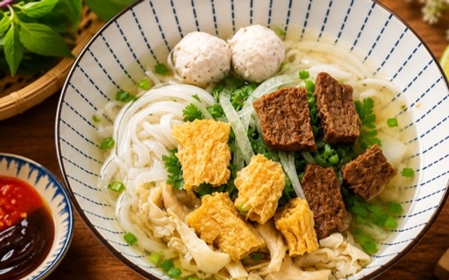 Phở Chay GIÁC TÂM - Nơ Trang Long