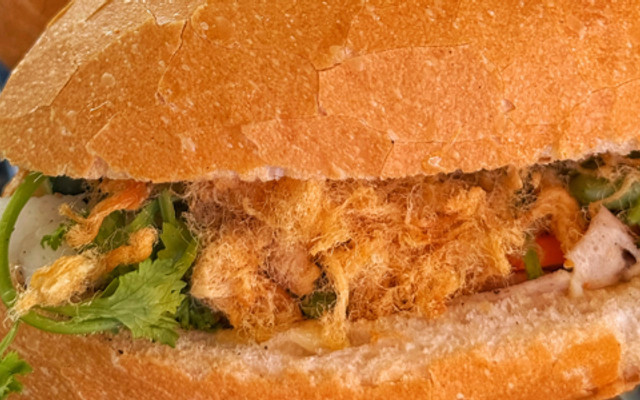 Pi.baf - Bánh Mì & Cà Phê
