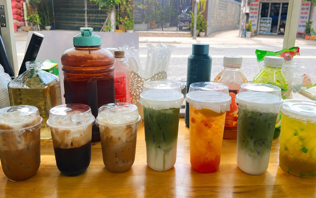 Hẻm Coffee - Trà Dâu, Trà Chanh Dây & Trà Sen - Phạm Hùng