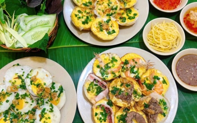 Bánh Xèo Cô Vân - Đặc Sản Bình Định - Phan Xích Long