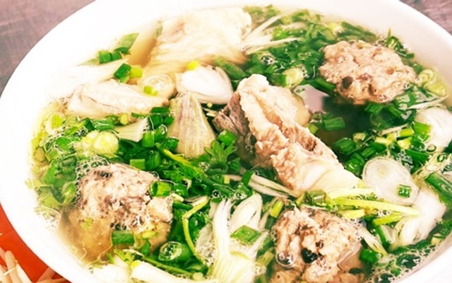 Cơm Niêu Đốt & Phở Gà Ta Ngọc Thạch