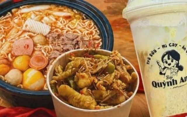 Bếp Quỳnh Anh - Mỳ Cay, Chân Gà Sốt Thái & Trà Hoa Quả