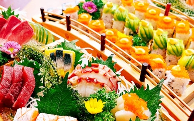 Sushi Cobeya - Sashimi & Salad, Udon