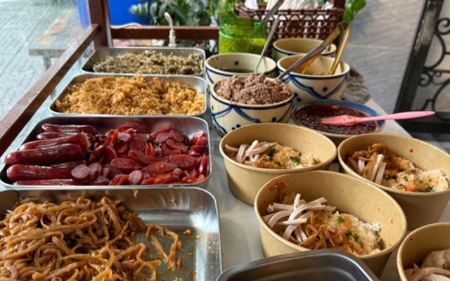 Cái Tiệm 133 - Xôi & Bánh Mì
