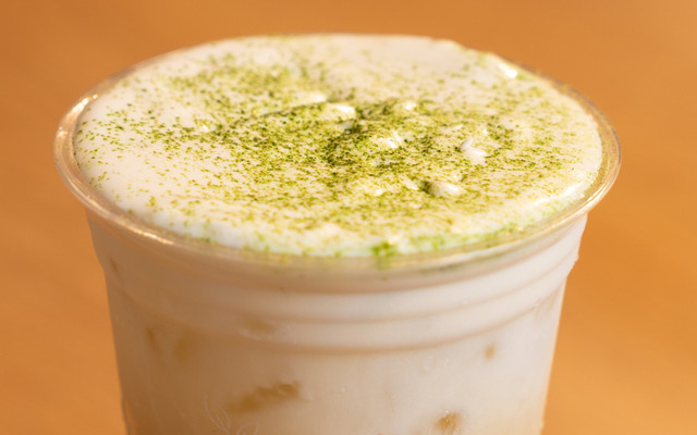 Trốn  - Coffee & Tea - 242 Vườn Lài
