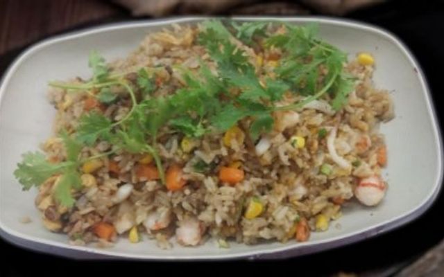 TIỆM CƠM GÀ LỤC KÝ - Món Ăn Người Hoa (Quảng Đông)