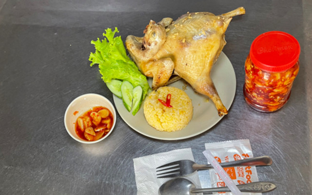 Cơm Chiên Gà Xối Mỡ CHÂU THƯ