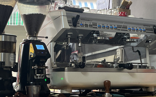 Cà Phê Pha Máy DAK COFFEE Espresso - 9 Trịnh Đình Trọng