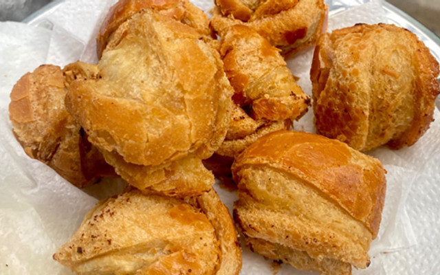 BÁNH MÌ CHIÊN TÔM & BÁNH MÌ CUỘN KHOAI MÔN TÔM THỊT - BÀ HẠT