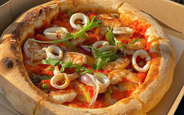 TOM’S KITCHEN - Pizza, Chicken & Chips - Ngô Sĩ Liên