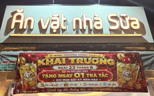 Tiệm Ăn Vặt Nhà Sữa