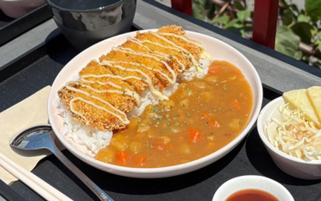 Kompan - Cơm Và Bánh