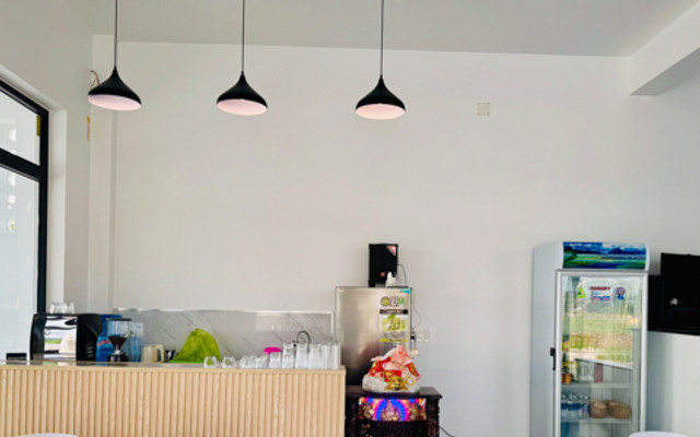 2! LAM COFFEE & TEA