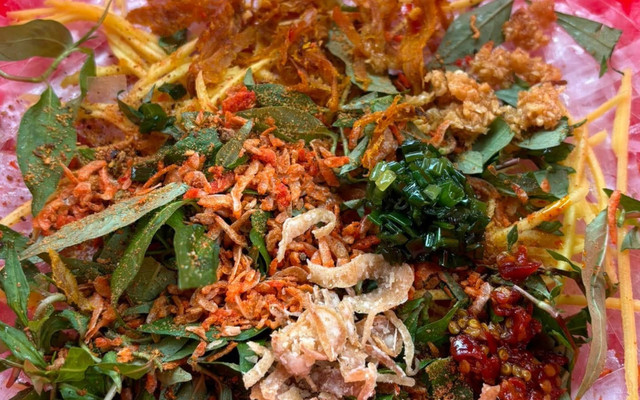 Bánh Tráng Trộn - Bé Bự - 24 Phổ Quang