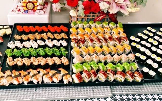 Sushi Viên Tây Hoà