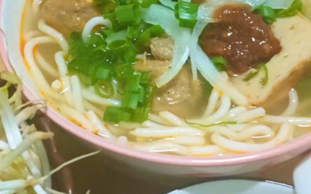 Bún Bò Huế - 38 Hoàng Văn Thụ