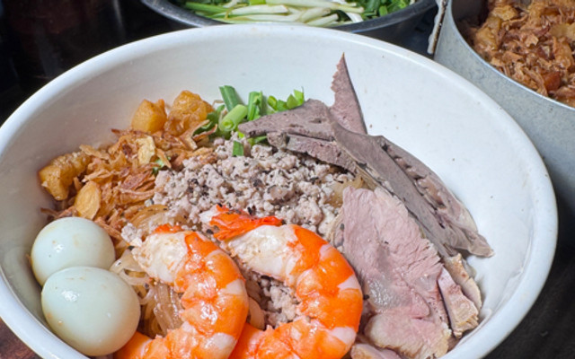 Hủ Tiếu Nam Vang HIỀN HỒ - Nguyễn Văn Khối