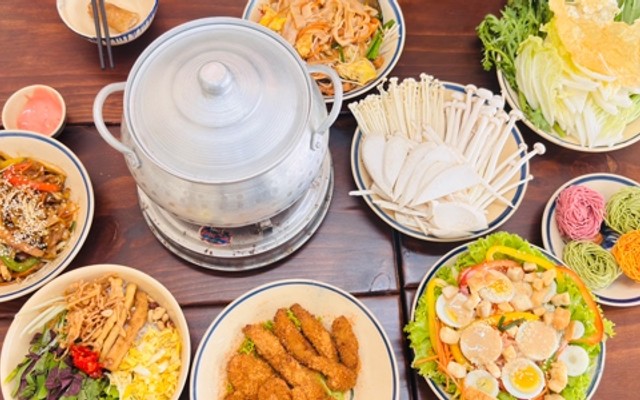 Thong Dong Plant- Based Kitchen & Café