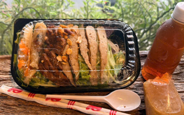 Duyên Chubby - Bánh Mì Nem Thịt Nướng, Bún Nem Thịt Nướng & Bánh Cuốn Bình Định