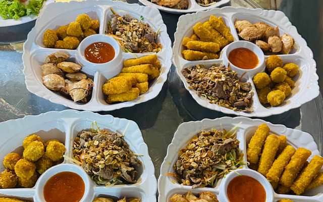 Cơm Phần Ngon 20k - Cơm - 135 Đường Số 16
