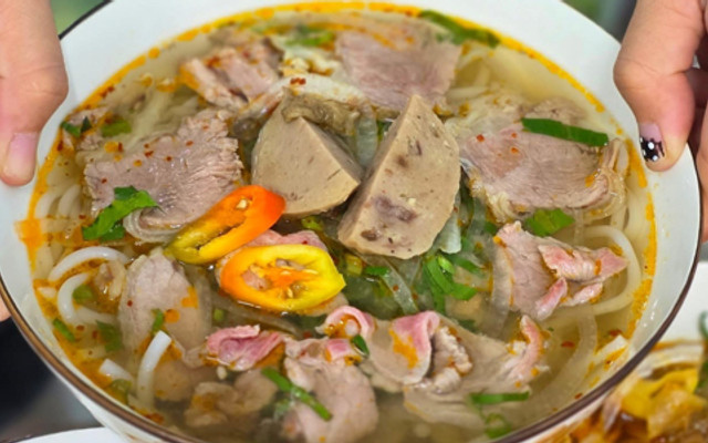 Phở & Bún Bò Huế Việt Thuỳ