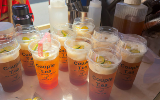 Couple T.ea