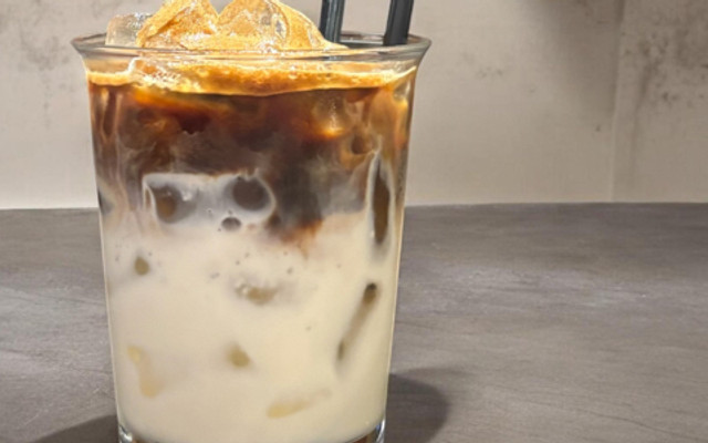 Cua Coffee 235 - Vườn Lài