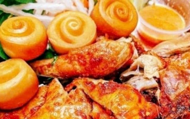 Gà Quay Bánh Bao Thiên Ân