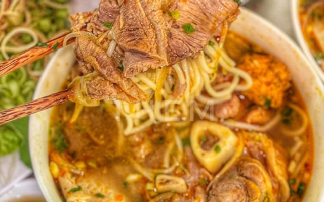 BÚN BÒ 101A Hai Bà Trưng