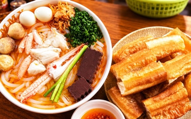 Bánh Canh Ghẹ - Phạm Hùng