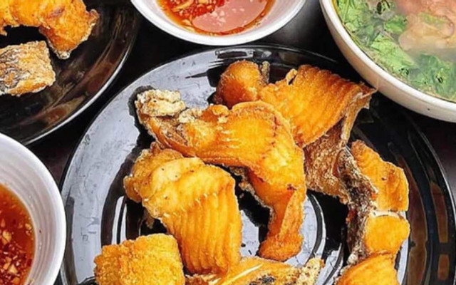 Bún Cá Chấm Giòn Fi - Văn Quán